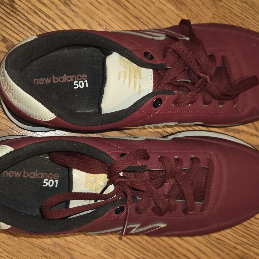 New Balance 501 Burgundy Sneakers